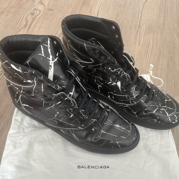 Balenciaga Other - Balenciaga Black Leather Footwear mens